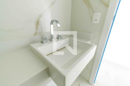 Apartamento à venda com 86m², 3 quartos e 1 vaga Apartamento à venda com 86m², 3 quartos e 1 vagaBanheiro Social