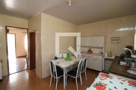 Casa à venda com 263m², 2 quartos e 1 vagaCozinha