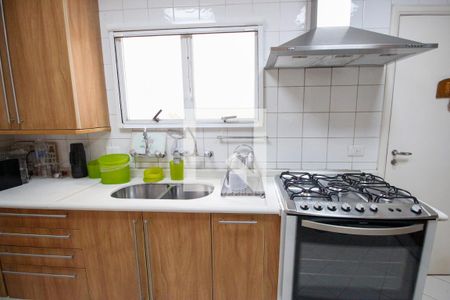 Casa para alugar com 230m², 3 quartos e 2 vagasCozinha