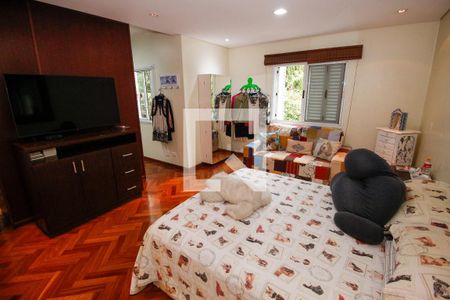 Casa para alugar com 230m², 3 quartos e 2 vagassuíte 3