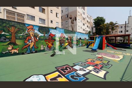 Apartamento para alugar com 55m², 2 quartos e sem vaga Apartamento para alugar com 55m², 2 quartos e sem vagaÁrea comum - Playground