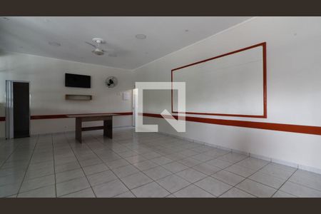 Apartamento para alugar com 55m², 2 quartos e sem vaga Apartamento para alugar com 55m², 2 quartos e sem vagaÁrea comum - Salão de festas