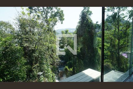 Casa de condomínio à venda com 240m², 3 quartos e 1 vagaVista - Suite 3