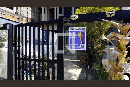 Casa de condomínio à venda com 240m², 3 quartos e 1 vagaFachada