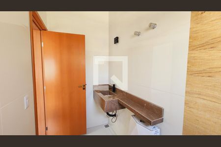 Casa de condomínio à venda com 235m², 4 quartos e 5 vagas Casa de condomínio à venda com 235m², 4 quartos e 5 vagasBanheiro da Suíte 4
