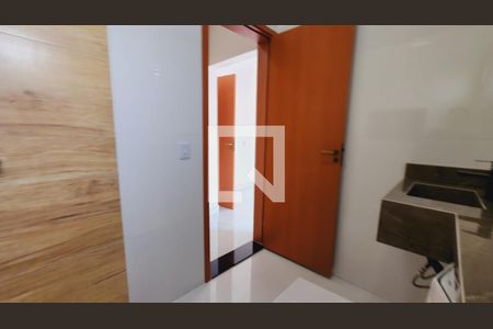 Casa de condomínio à venda com 235m², 4 quartos e 5 vagas Casa de condomínio à venda com 235m², 4 quartos e 5 vagasBanheiro da Suíte