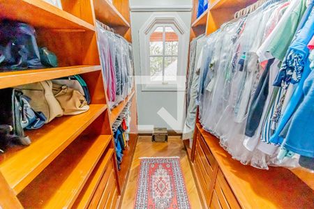 Casa de condomínio à venda com 667m², 4 quartos e 6 vagas