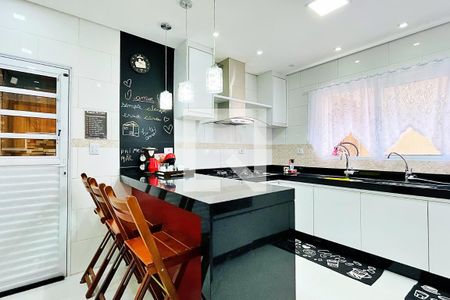 Casa para alugar com 148m², 3 quartos e 3 vagas Casa para alugar com 148m², 3 quartos e 3 vagasCozinha
