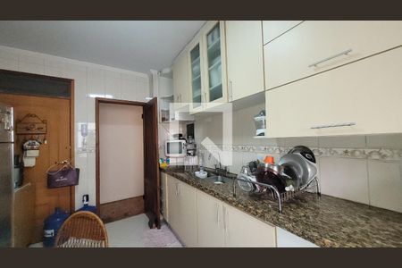 Apartamento à venda com 130m², 3 quartos e 1 vaga Apartamento à venda com 130m², 3 quartos e 1 vagaCozinha