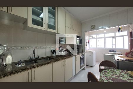 Apartamento à venda com 130m², 3 quartos e 1 vaga Apartamento à venda com 130m², 3 quartos e 1 vagaCozinha