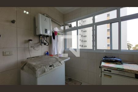 Apartamento à venda com 130m², 3 quartos e 1 vaga Apartamento à venda com 130m², 3 quartos e 1 vagaÁrea de Serviço