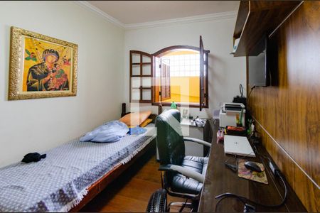 Casa à venda com 700m², 7 quartos e 4 vagasQuarto 6