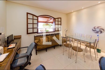 Casa à venda com 700m², 7 quartos e 4 vagasQuarto 1