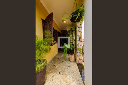 Casa à venda com 700m², 7 quartos e 4 vagasEntrada