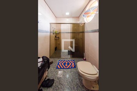 Casa à venda com 700m², 7 quartos e 4 vagasBanheiro suíte