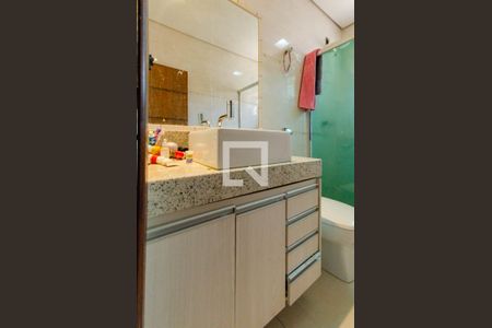 Casa à venda com 700m², 7 quartos e 4 vagasBanheiro 2