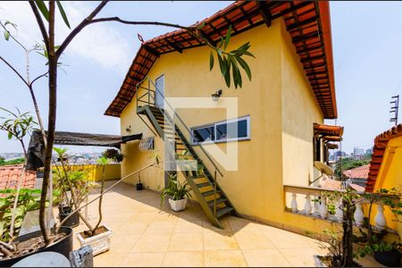 Casa à venda com 700m², 7 quartos e 4 vagasQuintal