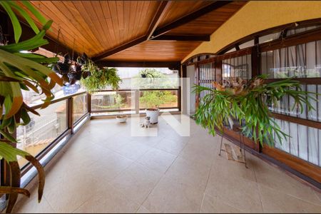 Casa à venda com 700m², 7 quartos e 4 vagasVaranda