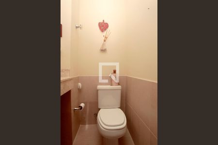 Apartamento à venda com 200m², 4 quartos e 3 vagasBanheiro 4 Lavabo