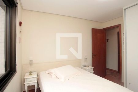 Apartamento à venda com 200m², 4 quartos e 3 vagasQuarto 2 Suíte