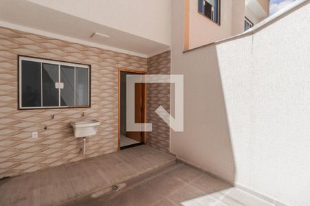 Casa à venda com 120m², 3 quartos e 2 vagasÁrea de Serviço