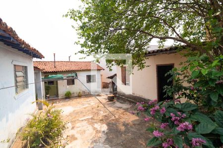 Casa à venda com 110m², 3 quartos e sem vaga Casa à venda com 110m², 3 quartos e sem vagaJardim