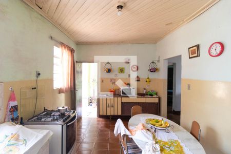 Casa à venda com 110m², 3 quartos e sem vaga Casa à venda com 110m², 3 quartos e sem vagaCozinha