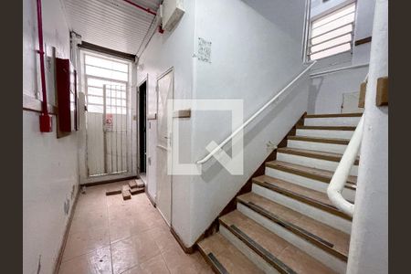 Apartamento à venda com 59m², 3 quartos e sem vaga Apartamento à venda com 59m², 3 quartos e sem vagaCorredor
