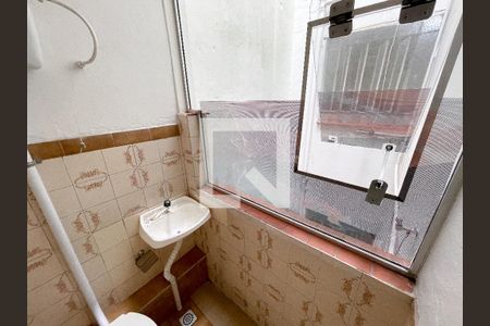 Apartamento à venda com 59m², 3 quartos e sem vaga Apartamento à venda com 59m², 3 quartos e sem vagaLavabo