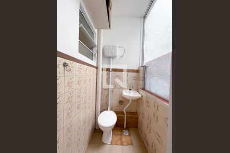 Apartamento à venda com 59m², 3 quartos e sem vaga Apartamento à venda com 59m², 3 quartos e sem vagaLavabo