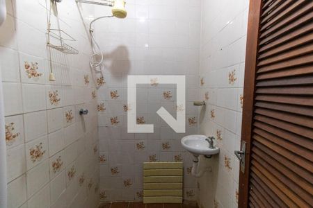 Casa à venda com 270m², 3 quartos e 3 vagasBanheiro de Serviço