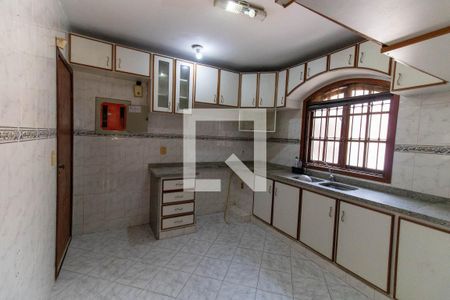 Casa à venda com 270m², 3 quartos e 3 vagasCozinha