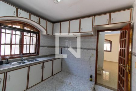 Casa à venda com 270m², 3 quartos e 3 vagasCozinha