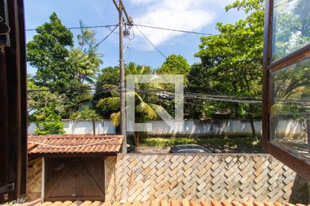 Casa à venda com 270m², 3 quartos e 3 vagasQuarto 2 - Vista