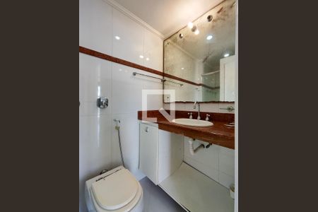 Apartamento à venda com 87m², 2 quartos e 1 vagaBanheiro Corredor