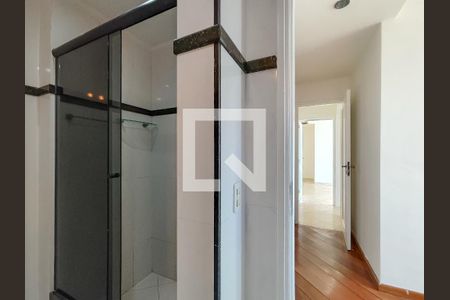 Apartamento à venda com 87m², 2 quartos e 1 vagaBanheiro da Suíte