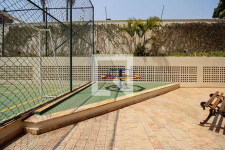 Apartamento à venda com 129m², 4 quartos e 2 vagas Apartamento à venda com 129m², 4 quartos e 2 vagasÁrea comum - Playground