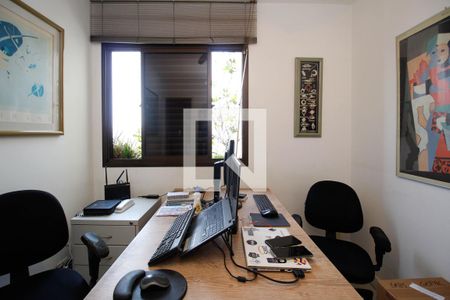 Apartamento à venda com 129m², 4 quartos e 2 vagas Apartamento à venda com 129m², 4 quartos e 2 vagasQuarto 2