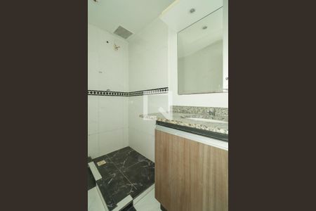 Casa de condomínio à venda com 84m², 3 quartos e 2 vagas Casa de condomínio à venda com 84m², 3 quartos e 2 vagasBanheiro