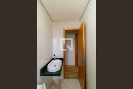 Apartamento à venda com 47m², 2 quartos e sem vaga Apartamento à venda com 47m², 2 quartos e sem vagaBanheiro