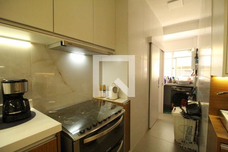 Apartamento à venda com 105m², 2 quartos e 1 vagaCozinha