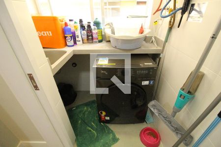 Apartamento à venda com 105m², 2 quartos e 1 vagaÁrea de serviço