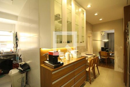 Apartamento à venda com 105m², 2 quartos e 1 vagaCozinha