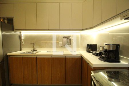 Apartamento à venda com 105m², 2 quartos e 1 vagaCozinha