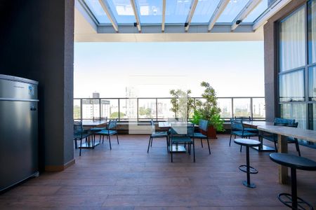 Apartamento à venda com 46m², 2 quartos e 1 vaga Apartamento à venda com 46m², 2 quartos e 1 vagaRooftop - Espaço de Jogos