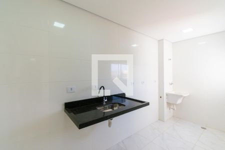 Apartamento à venda com 45m², 2 quartos e 1 vaga Apartamento à venda com 45m², 2 quartos e 1 vagaCozinha e Área de Serviço