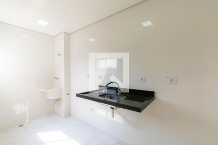 Apartamento à venda com 47m², 2 quartos e sem vaga Apartamento à venda com 47m², 2 quartos e sem vagaCozinha e Área de Serviço