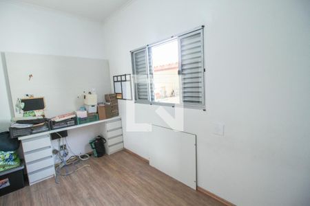 Casa à venda com 200m², 3 quartos e 2 vagasQuarto
