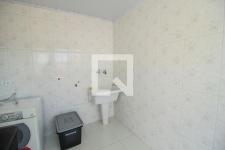 Casa à venda com 200m², 3 quartos e 2 vagasÁrea de serviço