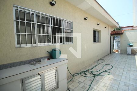 Casa à venda com 200m², 3 quartos e 2 vagas Casa à venda com 200m², 3 quartos e 2 vagasÁrea de serviço
